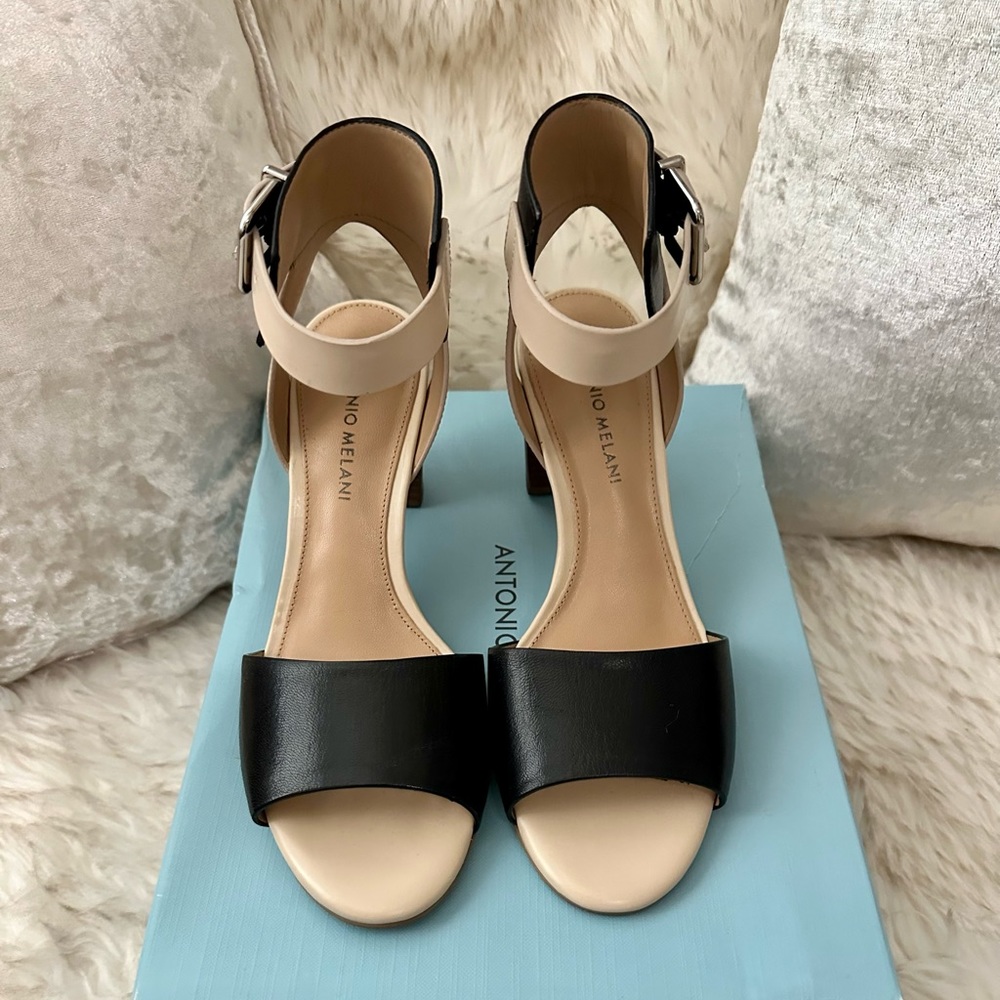 WOMENS ANTONIO MELANI HEEL SANDALS